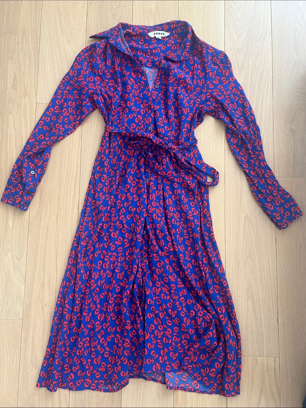Boden midi tie waist button dress